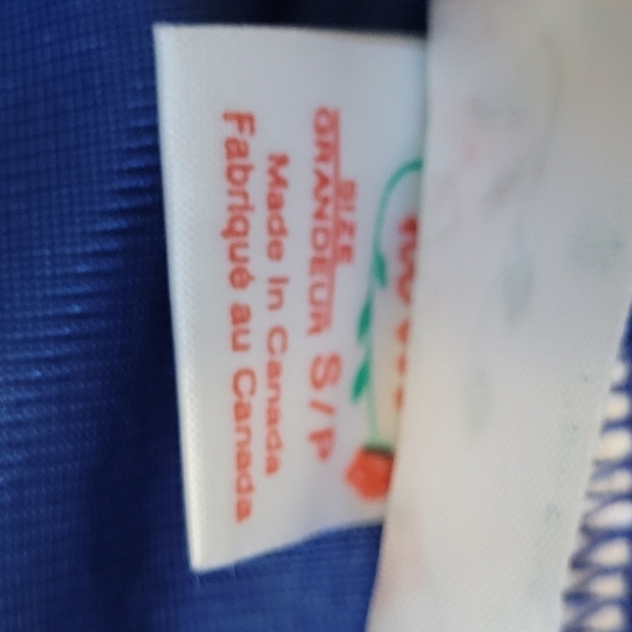 VINTAGE Cherie Canada One-Piece | size SMALL - Picture 4 of 6